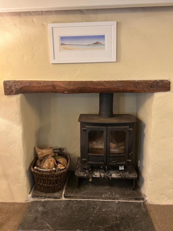 Meadowside Cottage, Characterful Grade 2 Listed Cottage Near To Wadebridge And Padstow 외부 사진