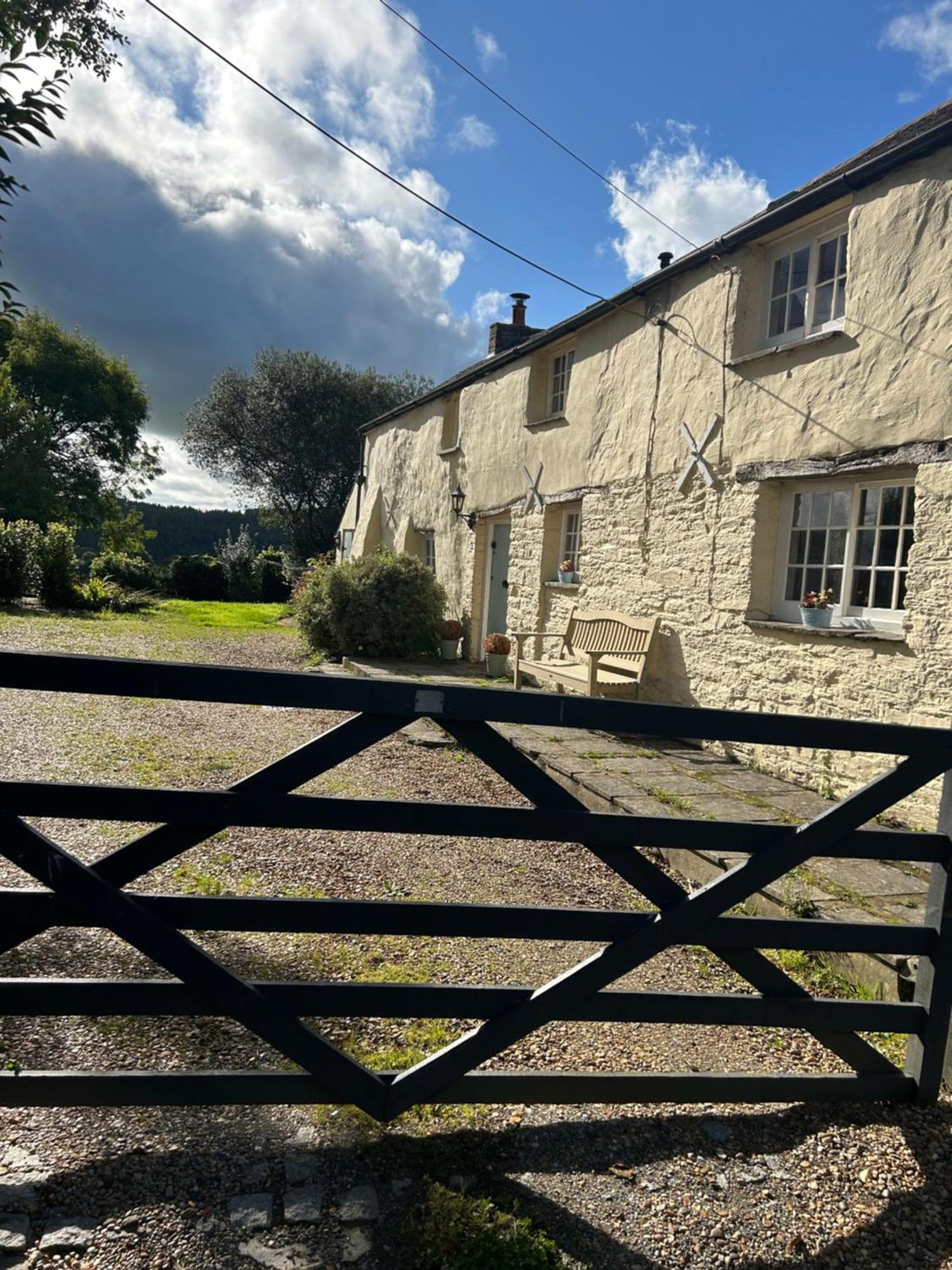 Meadowside Cottage, Characterful Grade 2 Listed Cottage Near To Wadebridge And Padstow 외부 사진