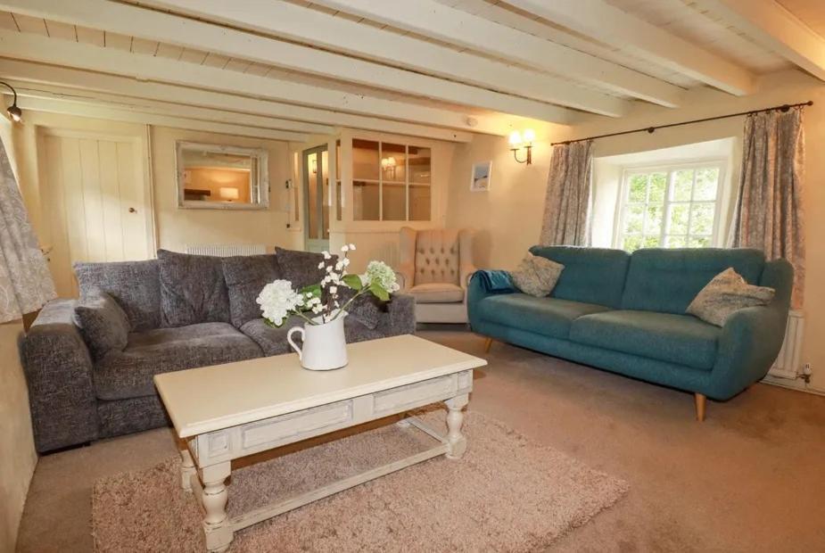 Meadowside Cottage, Characterful Grade 2 Listed Cottage Near To Wadebridge And Padstow 외부 사진